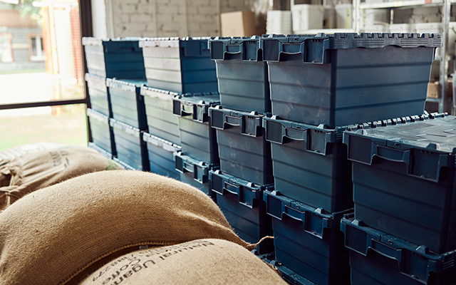 How to choose your foodservice plastic storage bin?